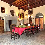 Vila Salaiole *