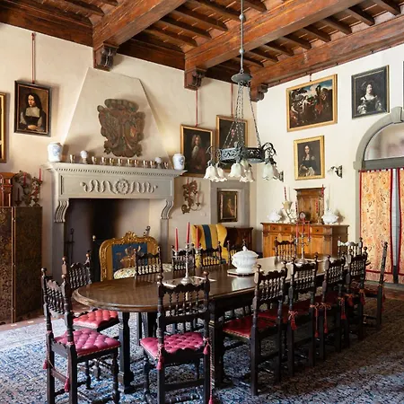 Salaiole Villa *