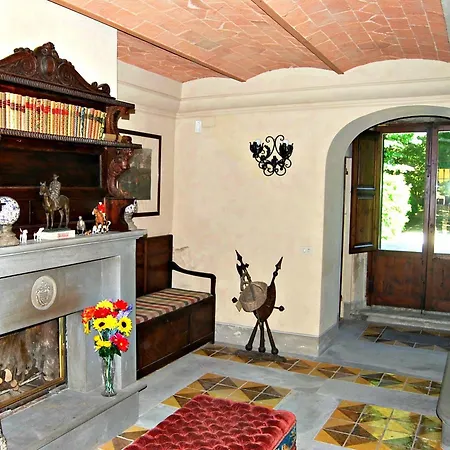 Salaiole Villa *