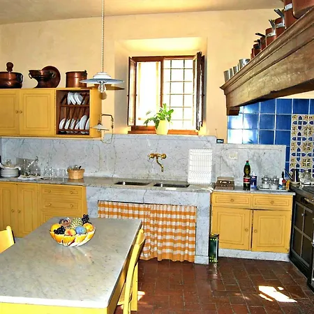 Salaiole Villa *