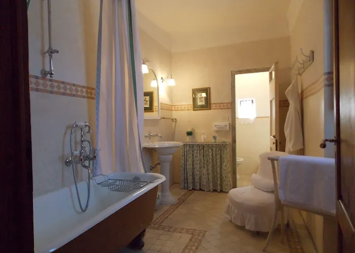 Salaiole Villa *
